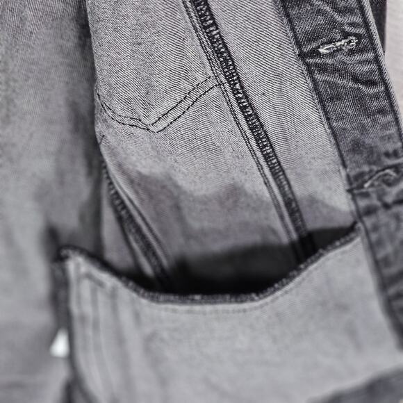 Beetlejuice Cakeworthy Jean Jacket Dark Grey Wash Denim Size Medium 100% Cotton - Picture 14 of 16